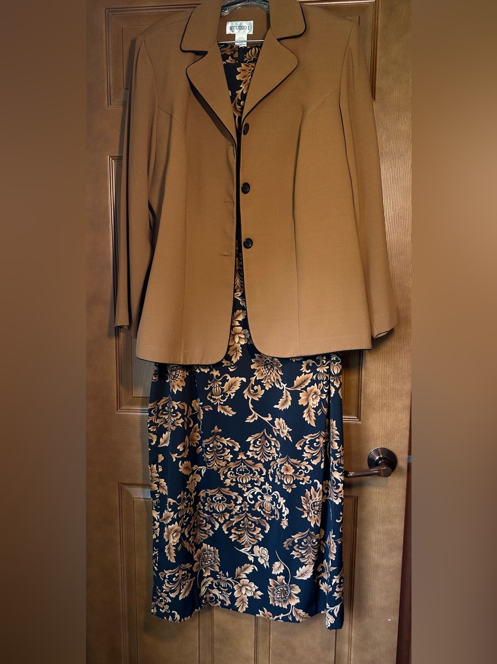 Women’s Studio 1 Vintage Tan/Black Dress & Blazer Suit Set Size 20W NWT